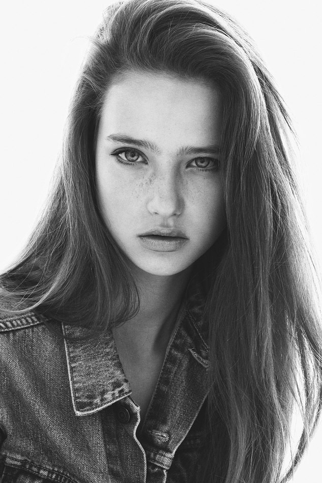 Photo of model Lorena Sandu - ID 411629