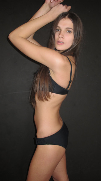 Photo of model Natalia Oberhanss - ID 413135