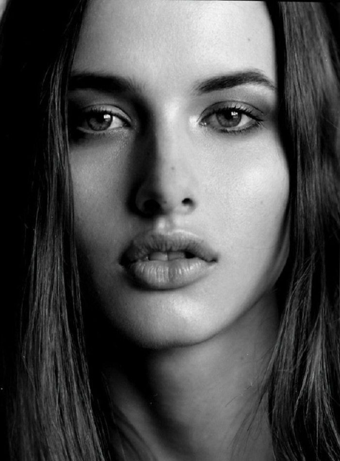 Photo of fashion model Cristiane Stamboroski - ID 415490 | Models | The FMD
