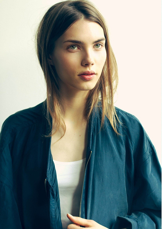 Photo of fashion model Elise Smidt - ID 415313 | Models | The FMD