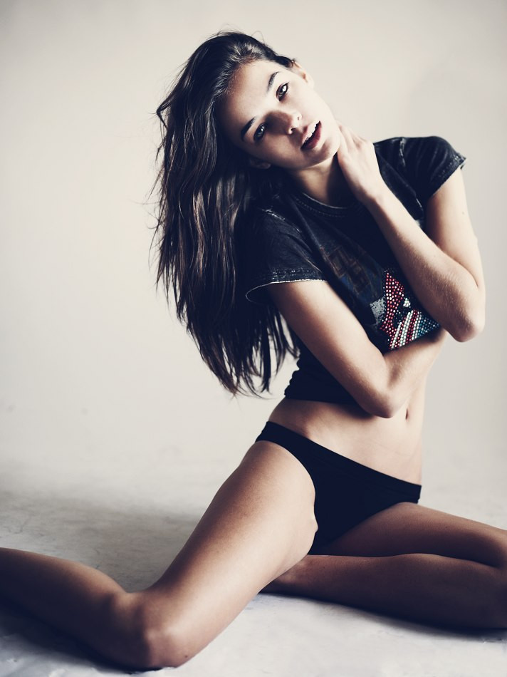 Photo of model Mariana Almeida - ID 418077