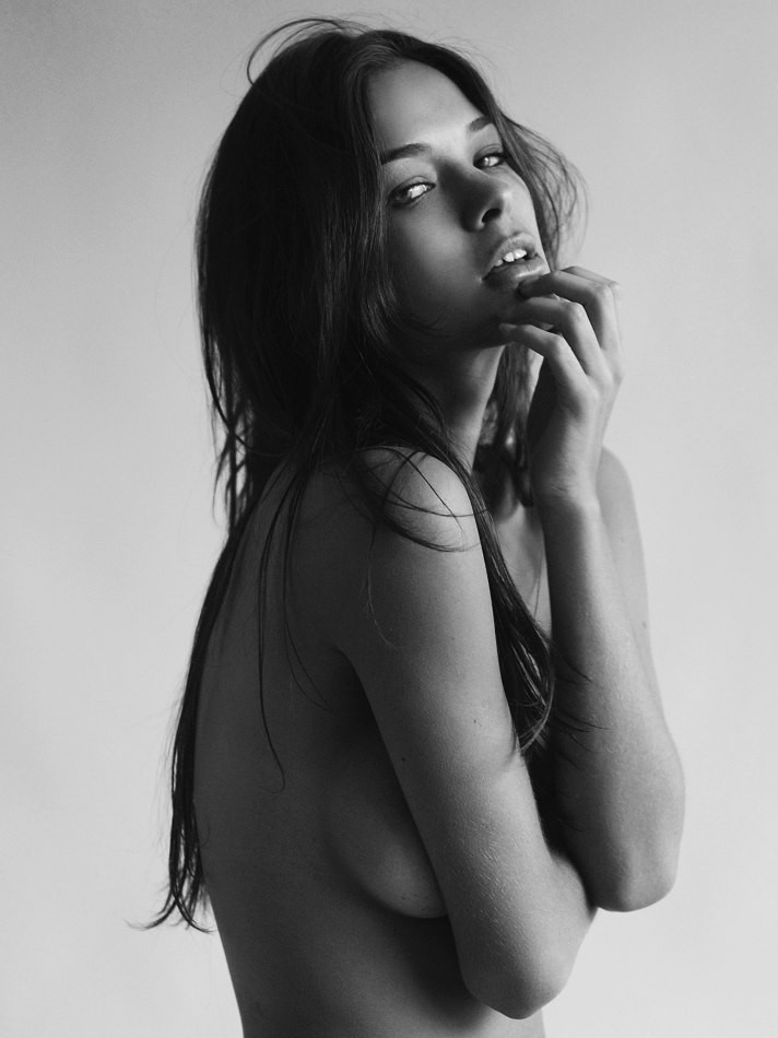 Photo of model Mariana Almeida - ID 418082