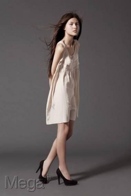 Photo of model Su Shien Boettcher - ID 417399