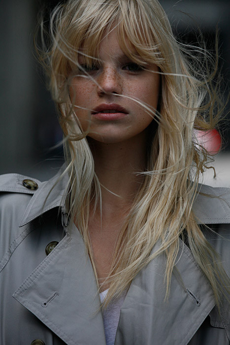 Photo of model Nadine Leopold - ID 417810