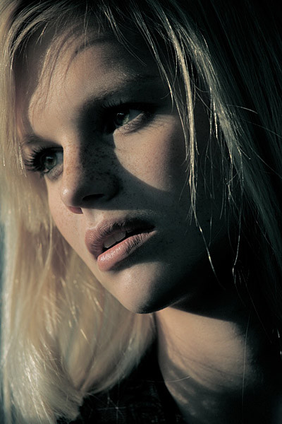 Photo of model Nadine Leopold - ID 417817