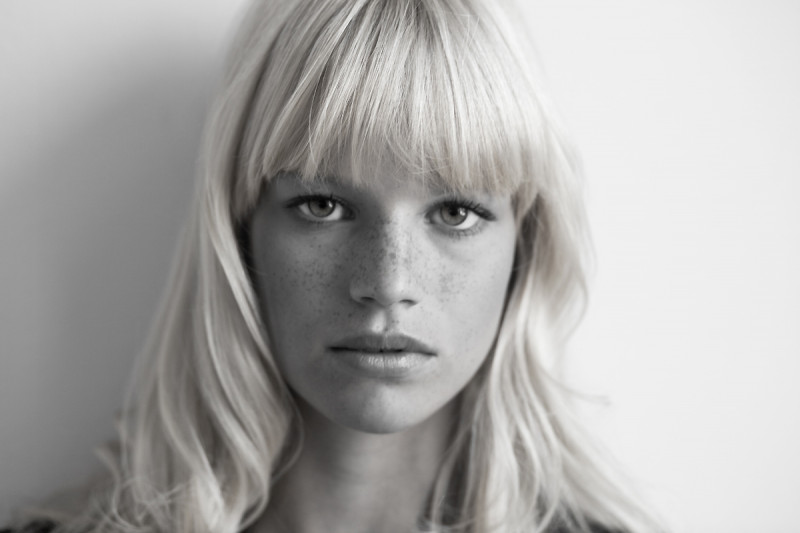 Photo of model Nadine Leopold - ID 417819