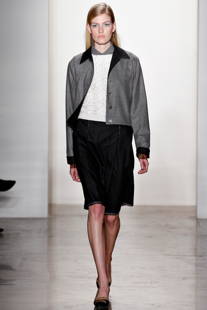 Photo of model Louise Parker - ID 418426