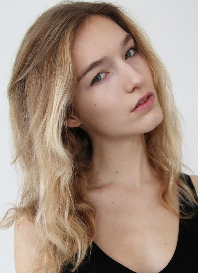 Photo of model Manuela Frey - ID 421265