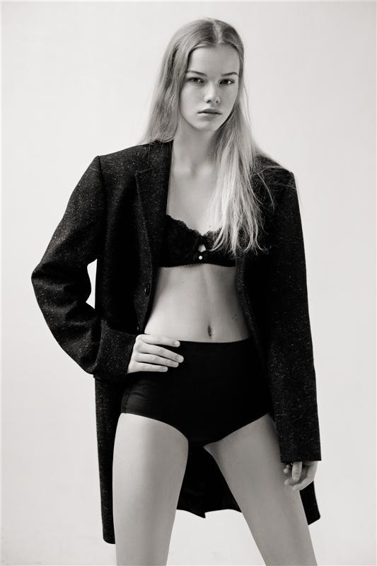Photo of model Tereza Smejkalova - ID 422038