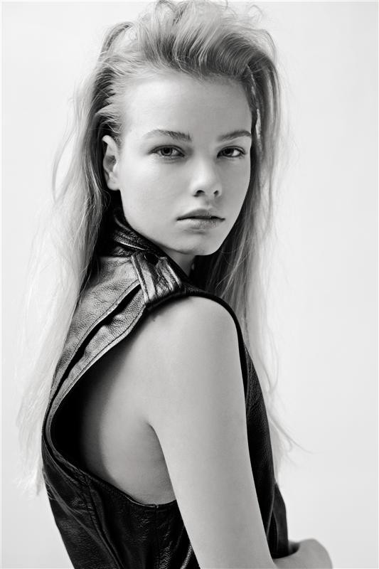 Photo of model Tereza Smejkalova - ID 422055