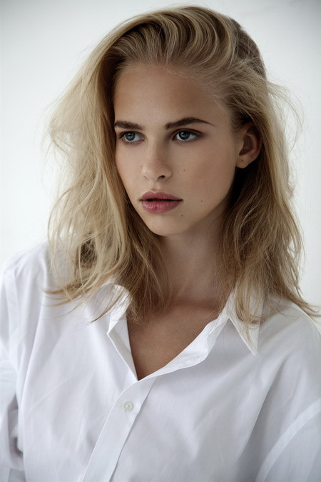 Photo of model Viktoria Orlicka - ID 422663