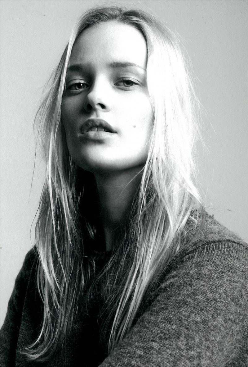 Photo of fashion model Vivien Wysocki - ID 574586 | Models | The FMD