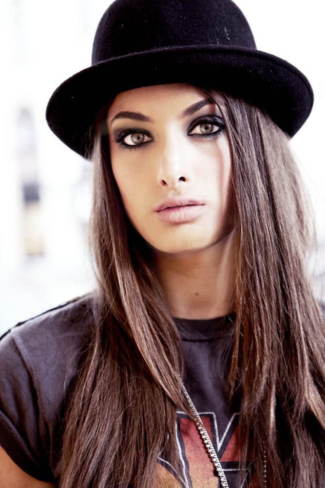 Photo of model Samira Mahboub - ID 425730