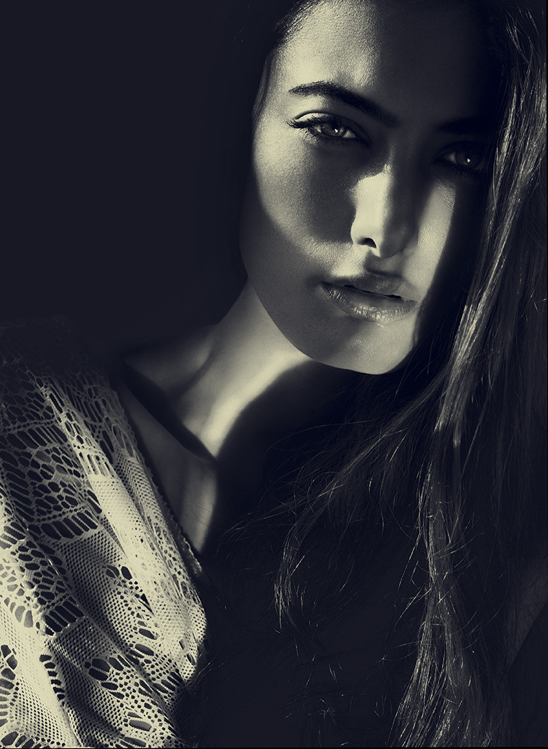 Photo of model Samira Mahboub - ID 425732