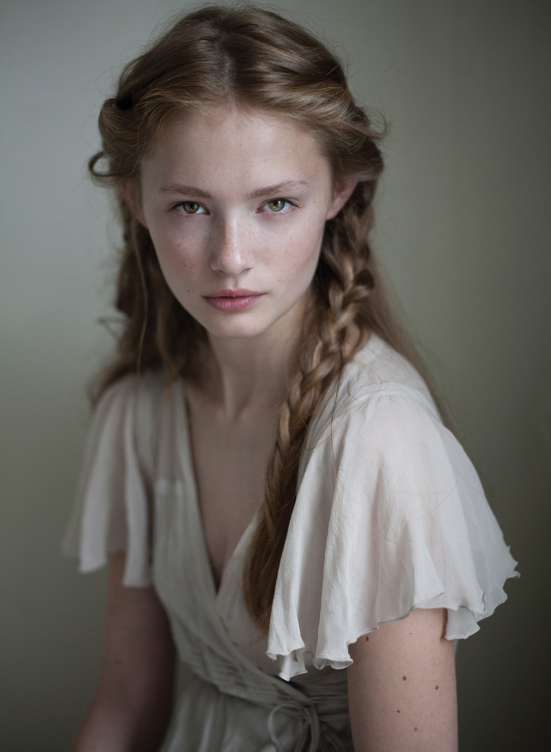 Photo of model Helena McKelvie - ID 426091