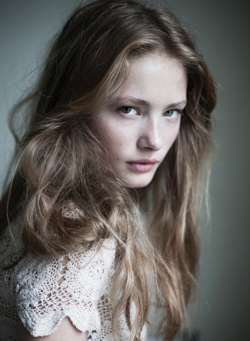 Photo of model Helena McKelvie - ID 426092