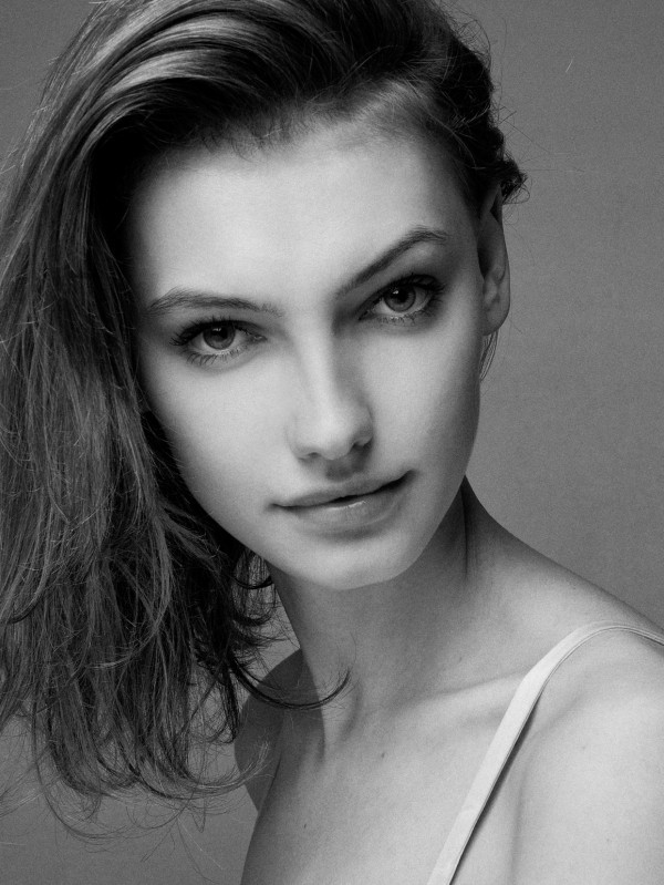 Photo of model Angelika Skulimowska - ID 427336