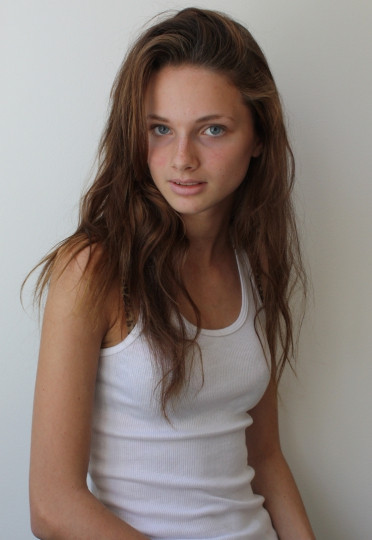 Photo of model Lina Benitez - ID 428502
