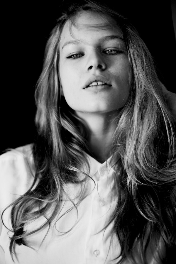 Photo of fashion model Anna Ewers - ID 428575 | Models | The FMD