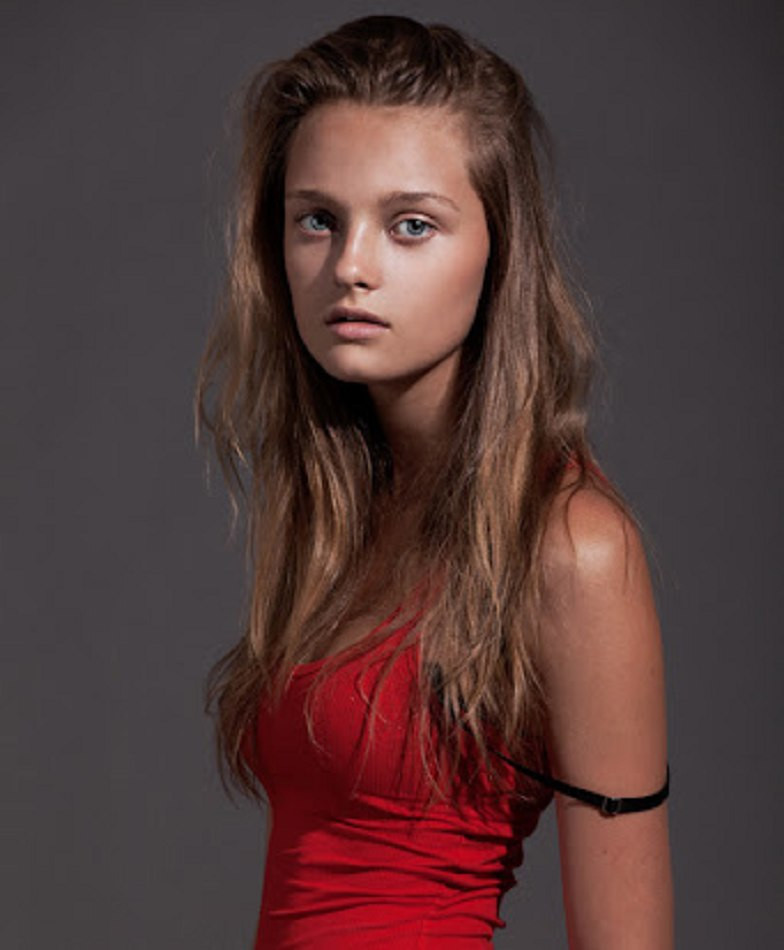 Photo of model Julia Belyakova - ID 429507