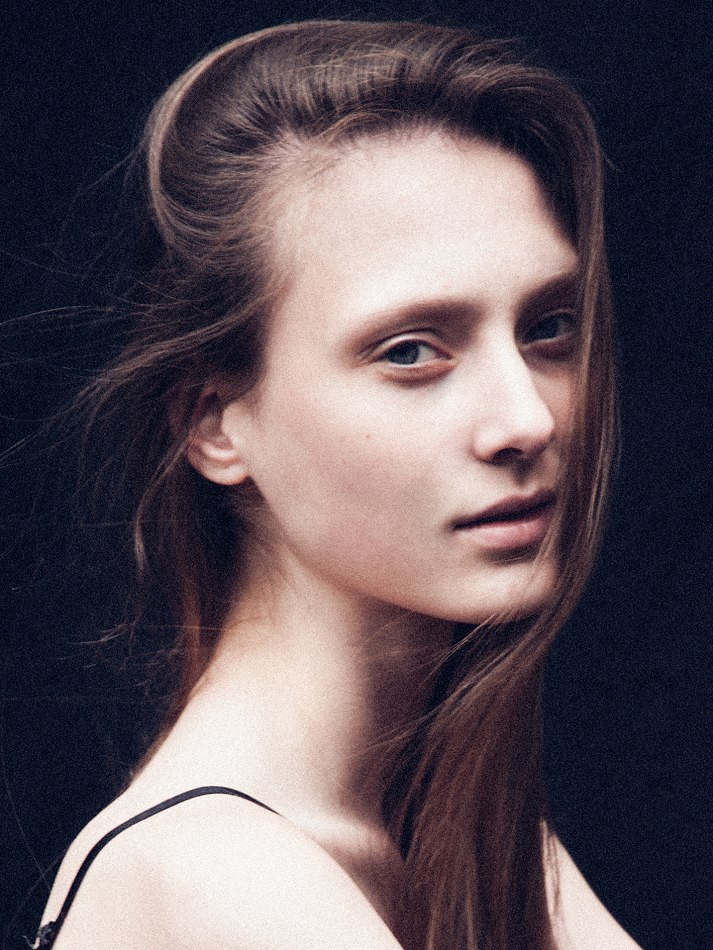 Photo of model Evelina Szamszoncsik - ID 429709
