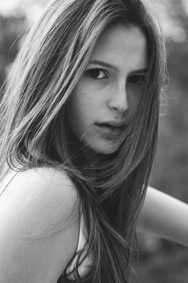 Photo of model Jeanne Cadieu - ID 429879