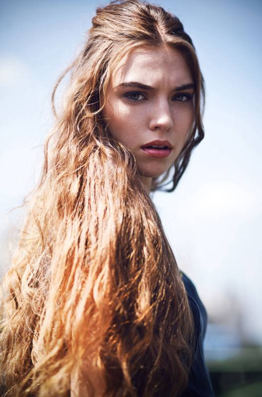 Photo of model Mia Omyalyeva - ID 429969
