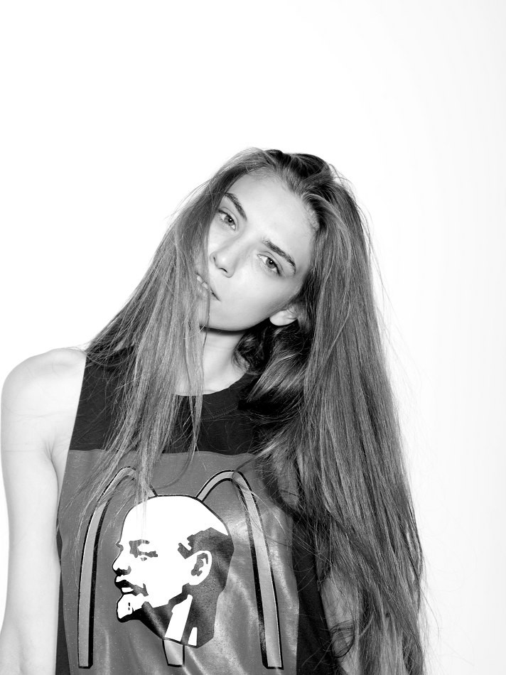 Photo of model Mia Omyalyeva - ID 429975
