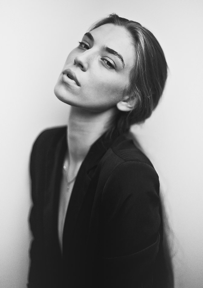 Photo of model Mia Omyalyeva - ID 429979