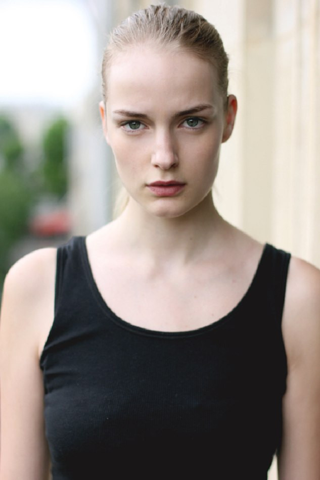 Photo of model Eliza Meler - ID 431100