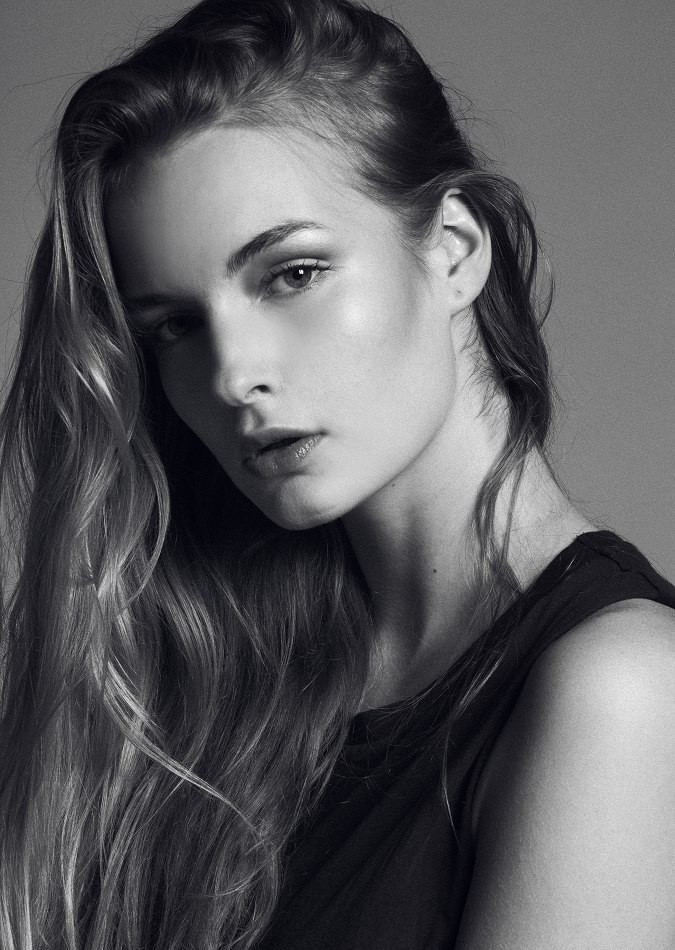 Photo of model Eliza Meler - ID 431137