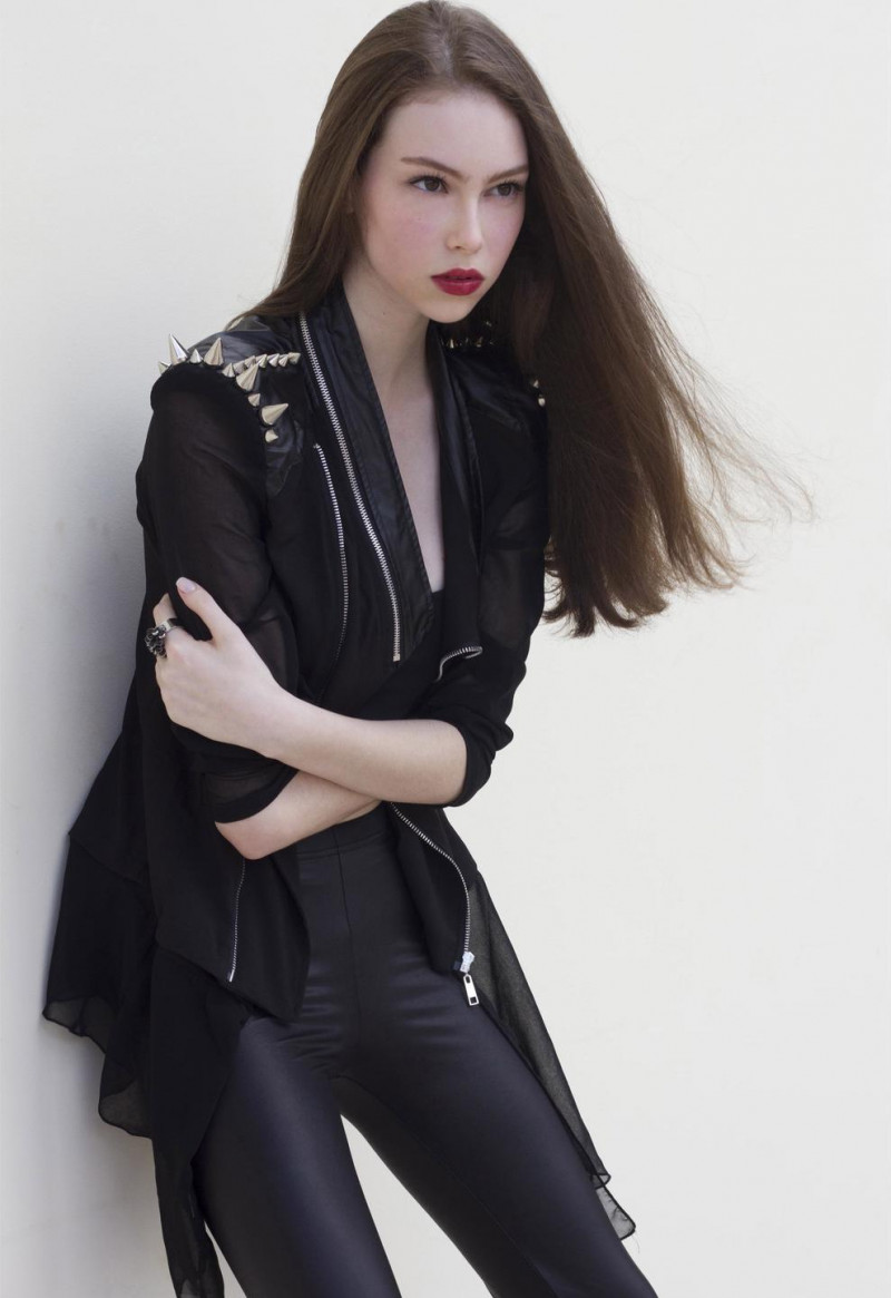 Photo of model Lorena Maraschi - ID 432338