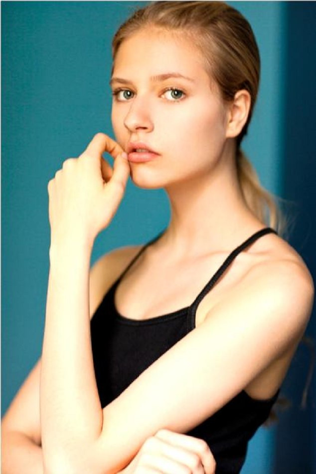 Photo of model Ana Schurmann - ID 432810