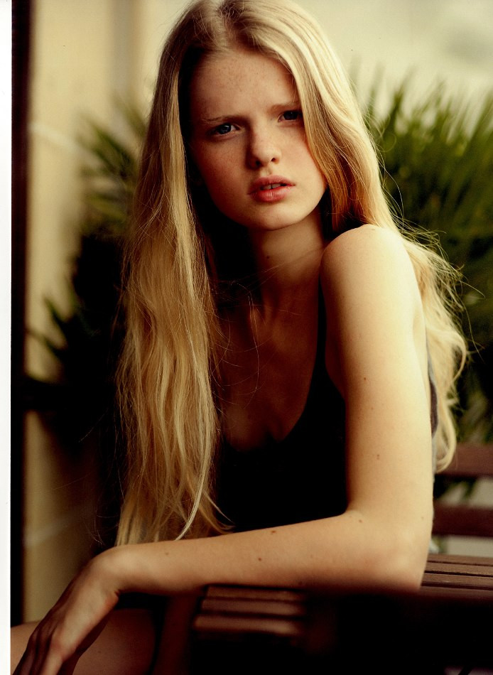Photo of model Annemarie Kuus - ID 433836