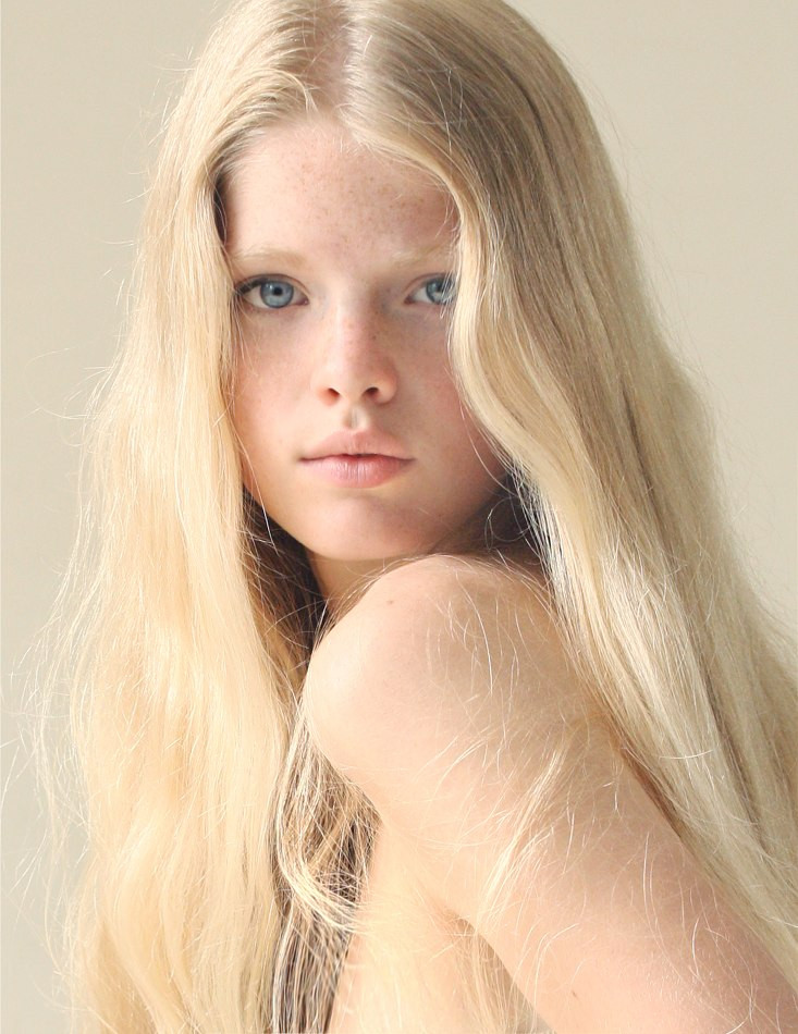 Photo of model Annemarie Kuus - ID 433854