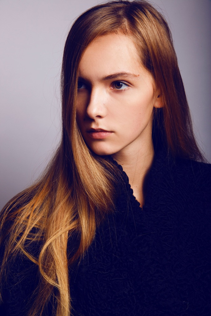 Photo of model Louise Blondel - ID 573024