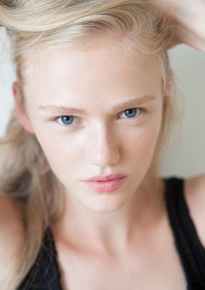 Photo of model Emma Skov - ID 435121