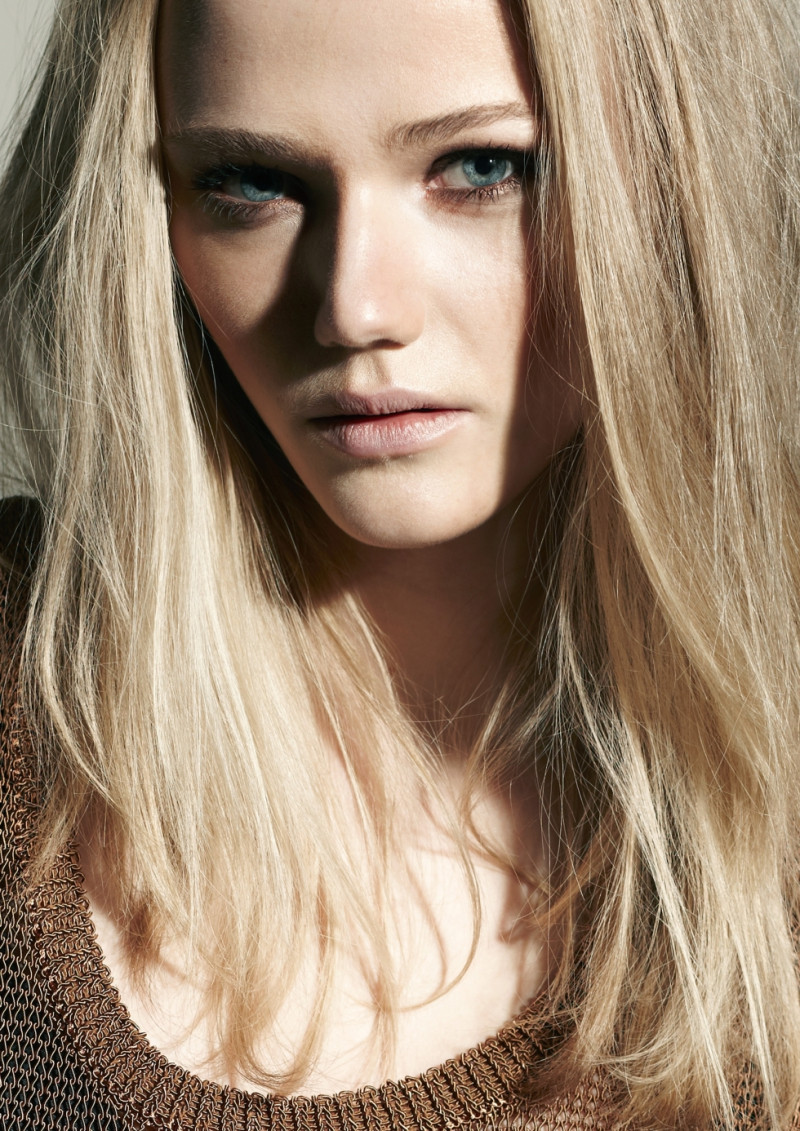 Photo of model Emma Skov - ID 435126