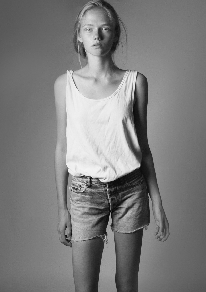 Photo of model Emma Skov - ID 435156