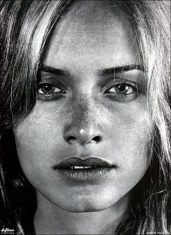Photo of fashion model Amber Valletta - ID 37943 | Models | The FMD
