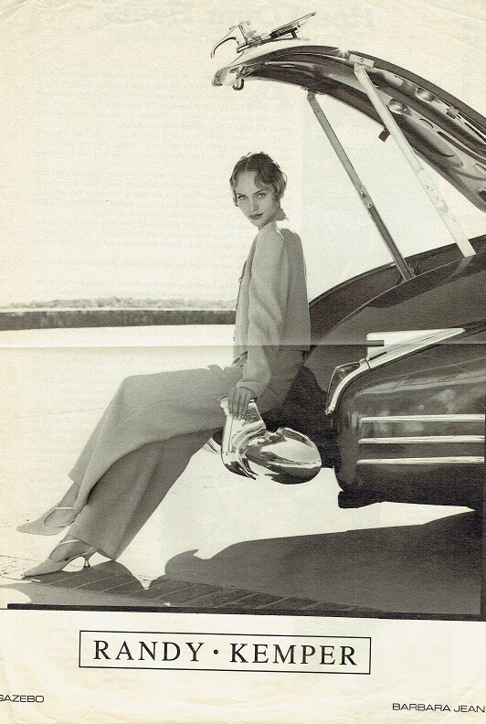 Photo of model Amber Valletta - ID 707868