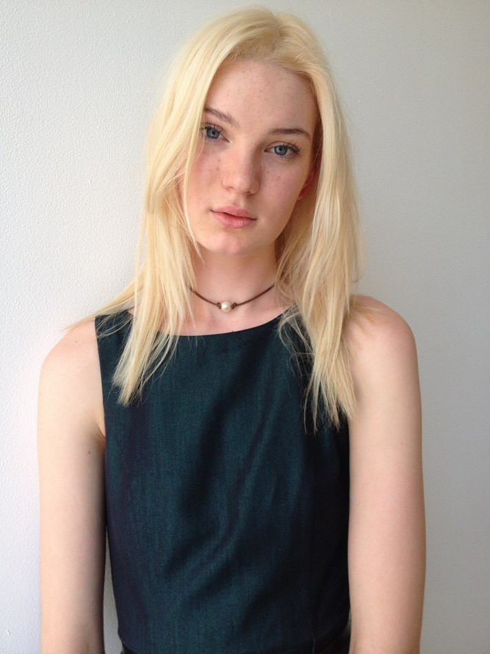 Photo of model Celia Flower Jones - ID 436941