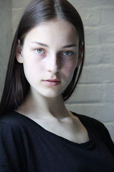 Photo of model Julia Bergshoeff - ID 643060