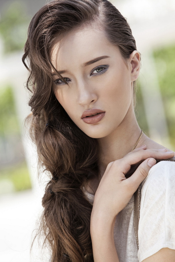 Photo of model Lily Sherstoboeva - ID 437427