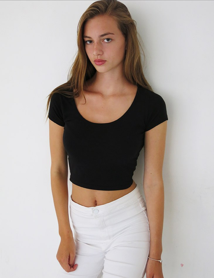 Photo of model Ellie Salmon - ID 573630