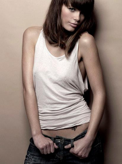 Photo of model Ana Ponce - ID 439151