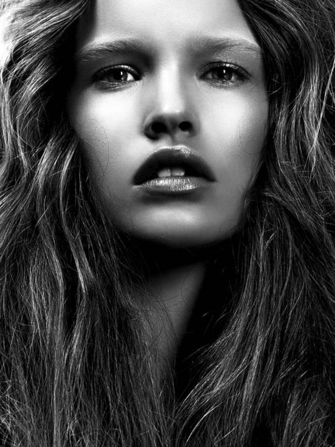 Photo of fashion model Charlotte Mingay - ID 574100 | Models | The FMD