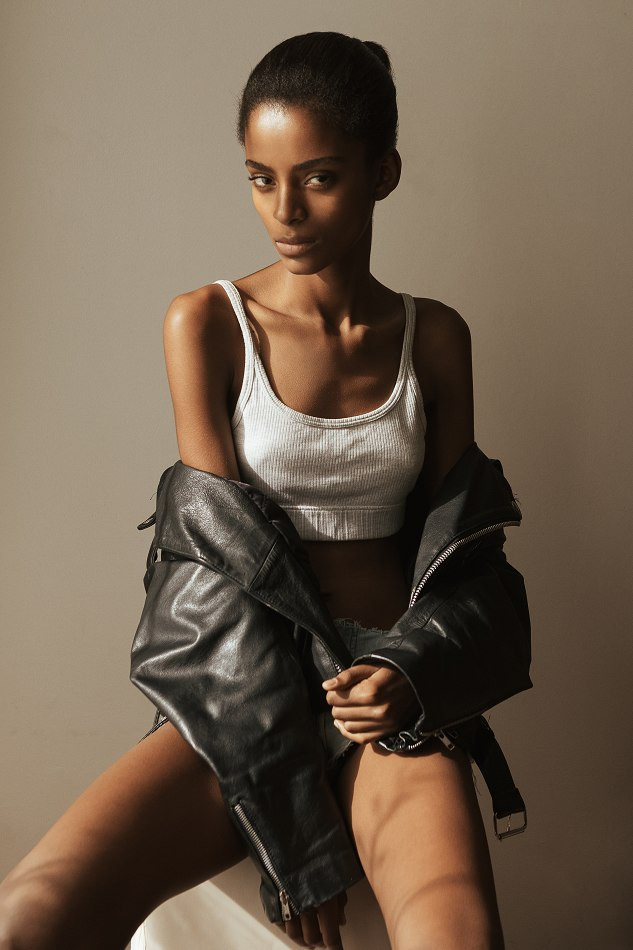 Photo of model Alécia Morais - ID 440244