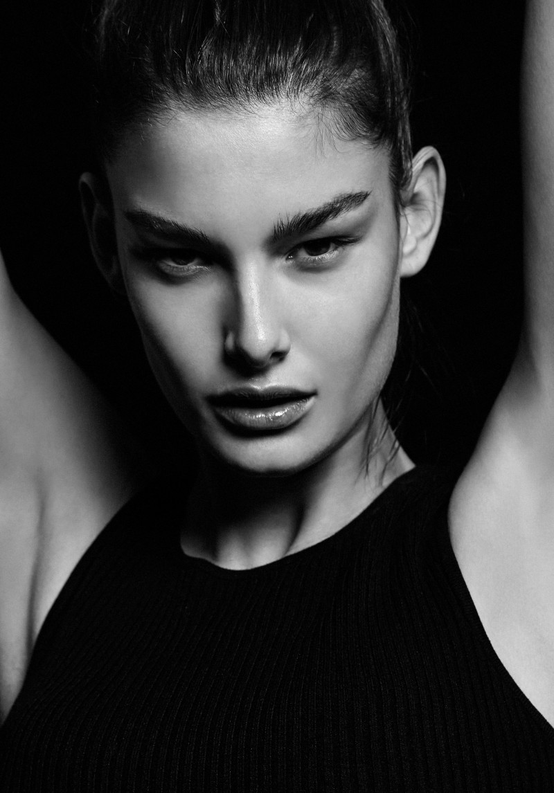 Photo of model Ophélie Guillermand - ID 677076