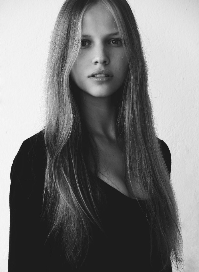 Photo of model Petra Butkovic - ID 442900